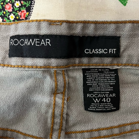 Rocawear Classic Fit Men’s Jeans - Picture 5 of 7